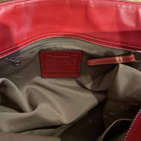 Red Coach Leather Pocketbook - Picture 8 of 8